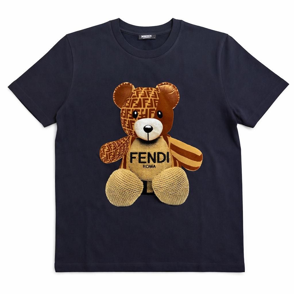 Tricou Navy Premium „Artisanal Teddy” – Imprimeu Grafic Texturat și Design Urban