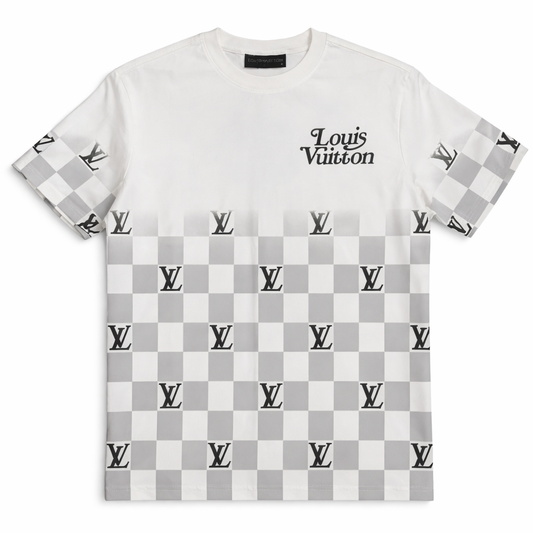 Tricou Premium White cu Design Damier și Contrast Minimalist