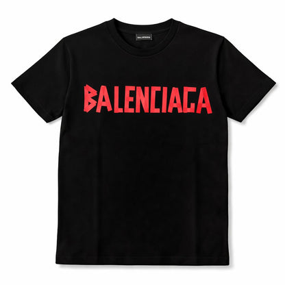 Tricou Negru Premium „Crimson Tape” – Design Grafic Industrial cu Textură Tape